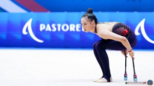 aa q wang zilu chn sfe04125 copia simone ferraro ph